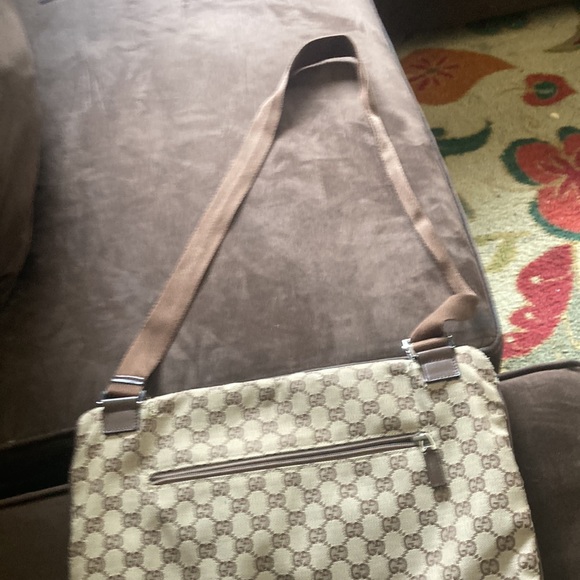 GUCCI Brown Crossbody - Picture 2 of 3